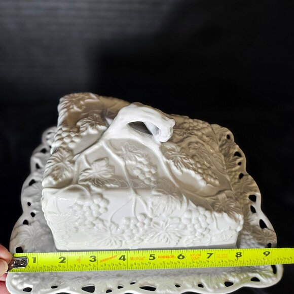 Elegant White Porcelana Large Porcelain Butter/Cheese Dish Raised Grapes Design - Picture 8 of 12
